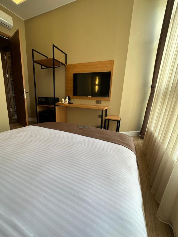 Berfinn Hotel Ortakoey Стамбул Экстерьер фото